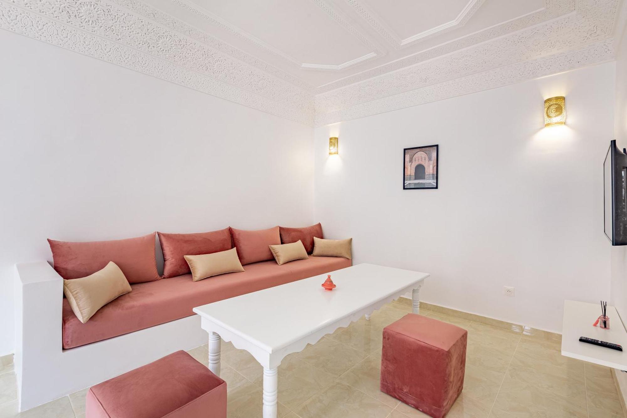 Riad Dar Juma, Suites & Appartements, Spa & Piscine Chauffee Marakeş Dış mekan fotoğraf